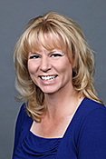 Headshot of Lisa Claiborne.